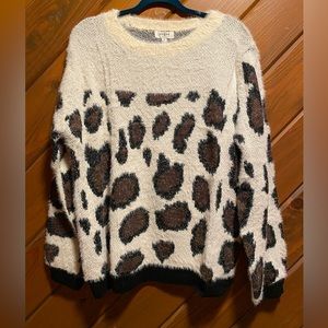 Animal Print Round Neck Pullover Sweater with Contrasted Ribbed Hem